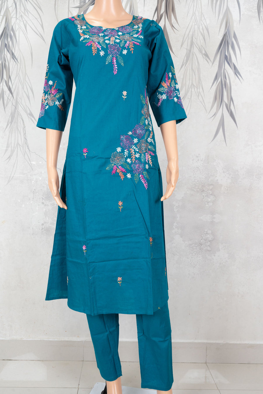Teal Floral Hand Embroidered 2-Piece Kurta Set – NWD-01-026