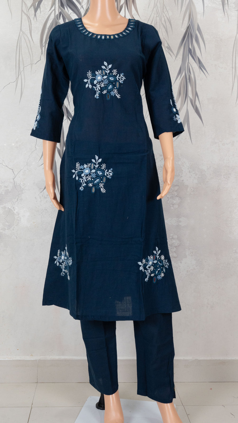 Navy Blue White Floral Motif Hand Embroidered 2-Piece Kurta Set – NWD-01-021