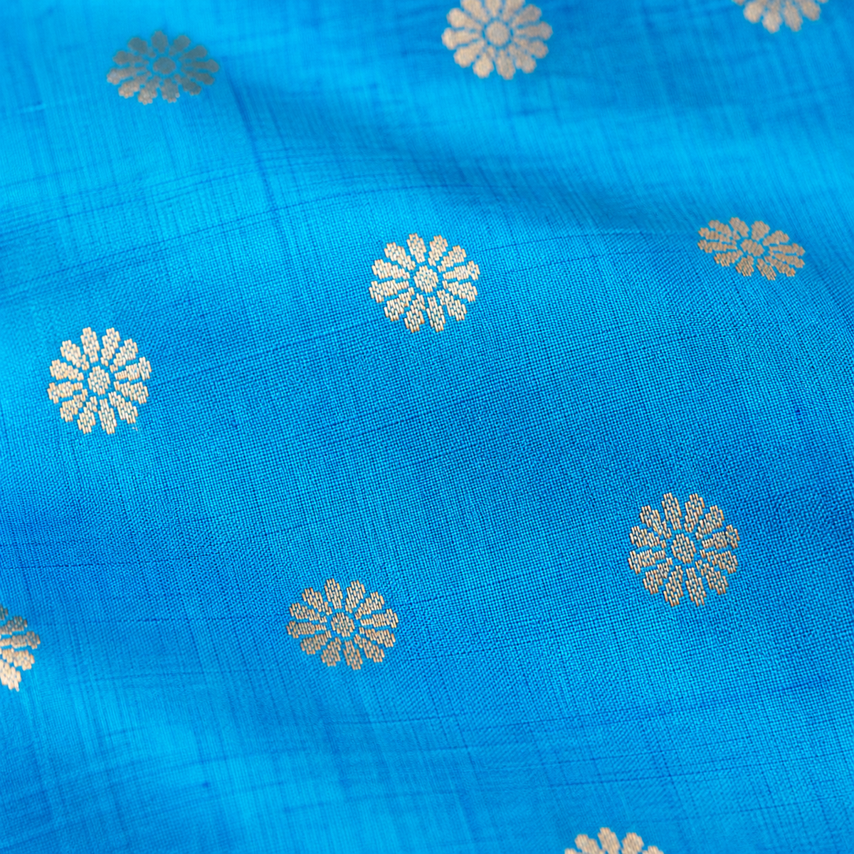 Pure handloom Gadwal saree catalog 40 — fabric close-up