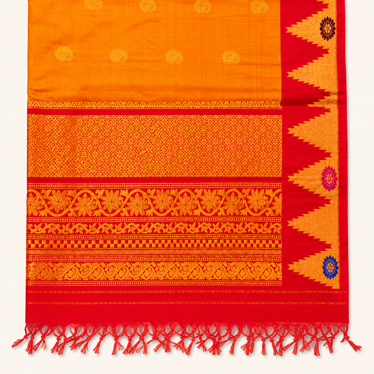 Pure handloom Gadwal saree catalog 42 — pallu detail