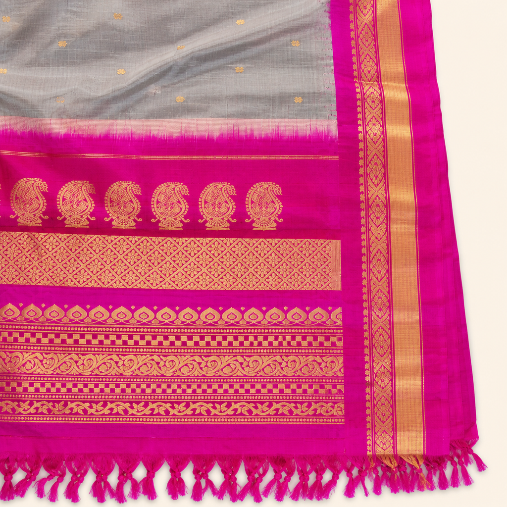 Pure handloom Gadwal saree catalog 43 — pallu detail